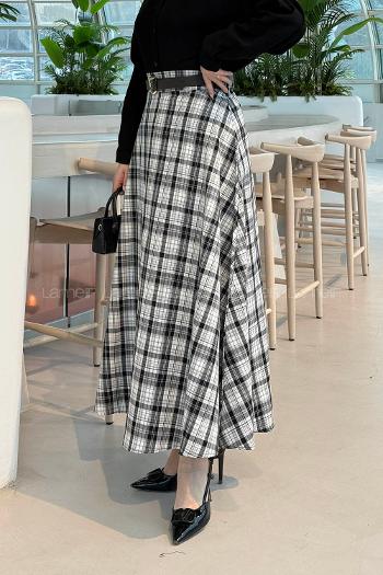 Lamelif Ekose Tesettür Etek Beyaz-Siyah