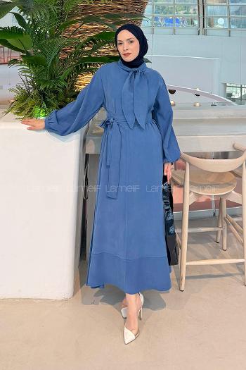 Lamelif Fularlı Bağlama Detaylı Elbise Saks Mavisi