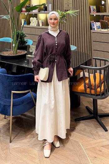 Lamelif Çiçek Aksesuarlı Gömlek Mürdüm