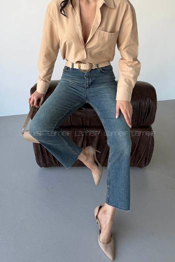 Lamelif Kesik Paça Fit Jean Mavi Yıkama