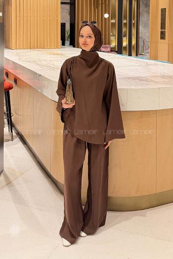 Lamelif Balıkçı Yaka Pileli Takım Kahverengi