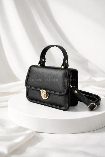 Lamelif Velza Kilit Toka Detaylı Şık Çanta Siyah
