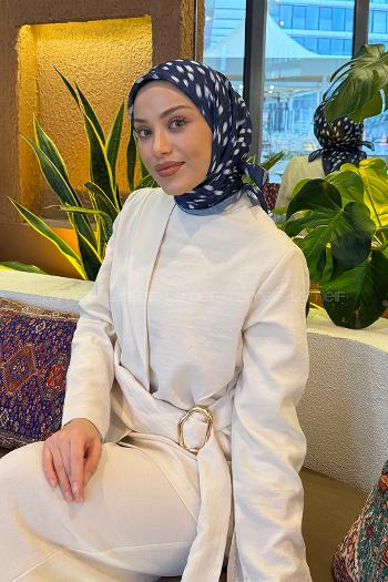 Lamelif Ceylan Desen Soft Eşarp Lacivert