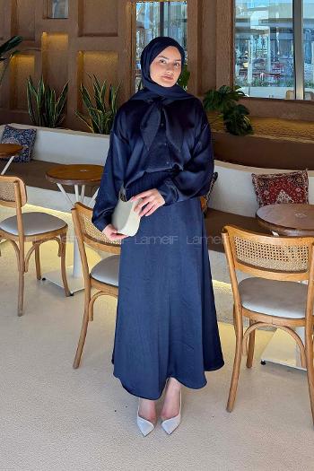 Lamelif Yaka Detaylı Etekli Takım Lacivert