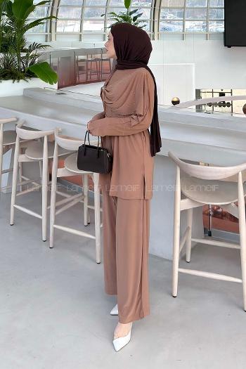 Salmon Crew Neck Long Arm Cotton Regular Trousers Comfortable Suit