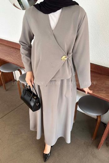 Lamelif Yan Bağlama Detaylı Etekli Takım Gri