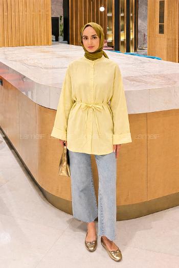 Lamelif Bağlama Detaylı Yırtmaçlı Gömlek Sarı