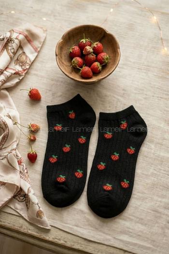 Lamelif Yıkamalı Penye Çilek Çorap
