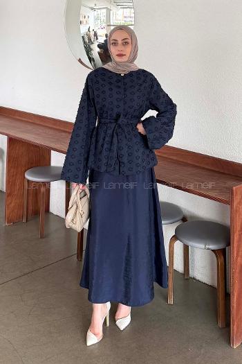 Lamelif Kabartma Nakış İşlemeli Takım Lacivert