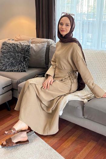 Lamelif Eteği Bağlama Detaylı Takım Bej