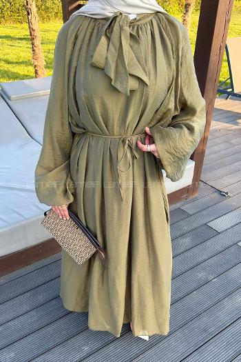 Lamelif Fular Yaka Bağlamalı Tesettür Elbise Yağ Yeşili