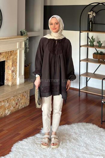 Lamelif Nakış İşlemeli Bağcıklı Tunik Koyu Kahverengi