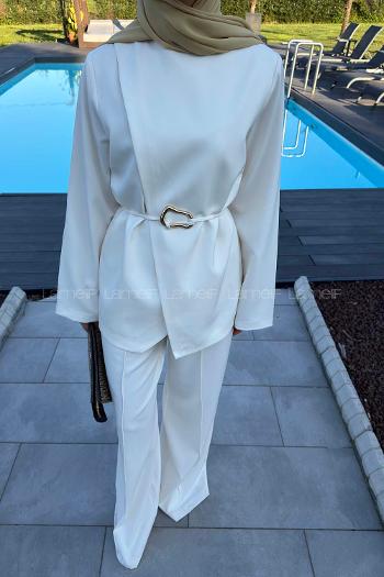 Lamelif Ön Kapama Detaylı Pantolonlu Takım Krem