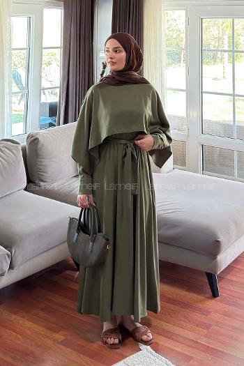 Lamelif Pelerin Detaylı Elbise   Haki