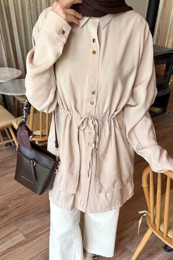 Lamelif Beli Büzgülü Düğme Detaylı Gömlek Bej