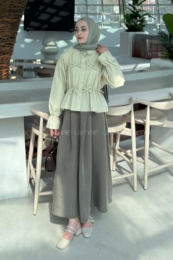 Lamelif Fiyonk Detaylı Büzgülü Gömlek Bej