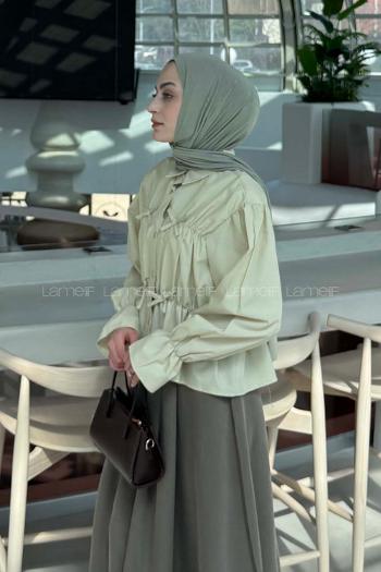 Lamelif Fiyonk Detaylı Büzgülü Gömlek Bej