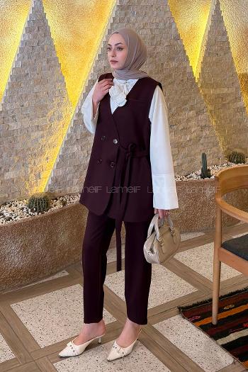 Lamelif Kruvaze Düğme Detaylı Yelek-Pantolon Takım Mürdüm