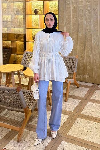 Lamelif Yaka ve Bel Bağlama Detaylı Tunik Beyaz