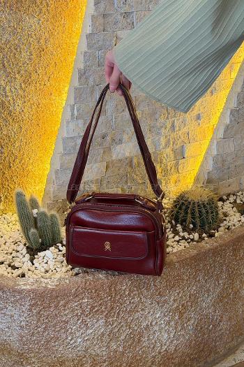 Lamelif Kapak Detaylı Kadın Çapraz Çanta Bordo