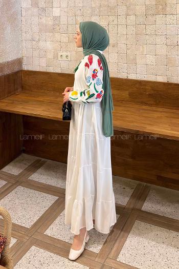 White Mandarin Collar Viscose Fabric Printed Dresess