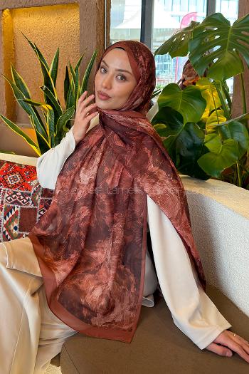 Lamelif Gül Çiçek Desen Ferah Şal Tarçın