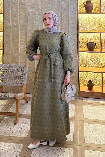 Lamelif Kabartma Nakış İşlemeli Tesettür Elbise Çağla Yeşili