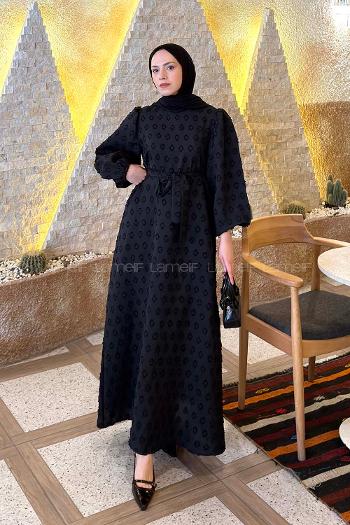 Lamelif Kabartma Nakış İşlemeli Tesettür Elbise Siyah