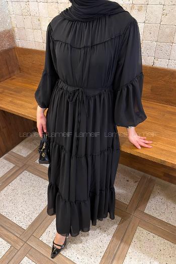 Lamelif Kat Kat Detaylı Tesettür Elbise Siyah