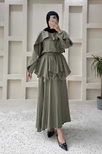 Lamelif Pelerin Detaylı Müslin Tensel Etekli Takım Haki