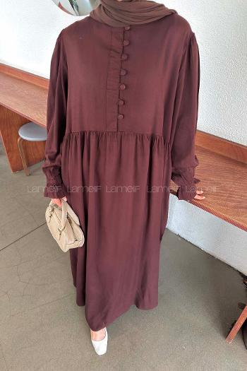 Lamelif Brit Düğmeli Tesettür Elbise Koyu Kahverengi