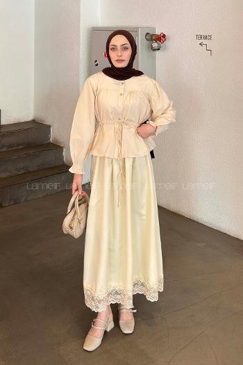 Lamelif Büzgü Detaylı Bağlamalı Gömlek Bej