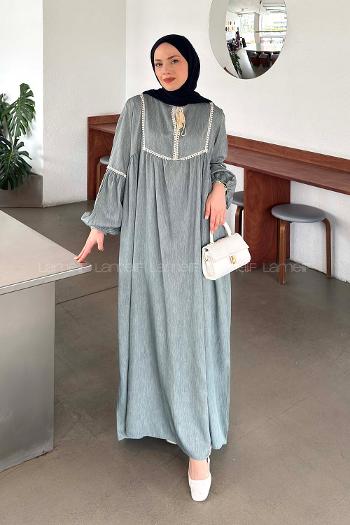 Lamelif Güpür Dantelli Püskül Detaylı Elbise Çağla Yeşili