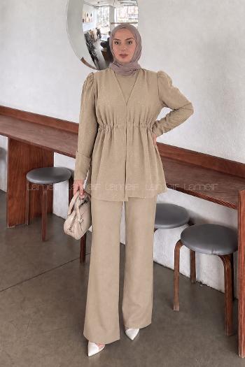 Lamelif Belden Büzgülü Taş Detaylı Pantolonlu Takım Bej