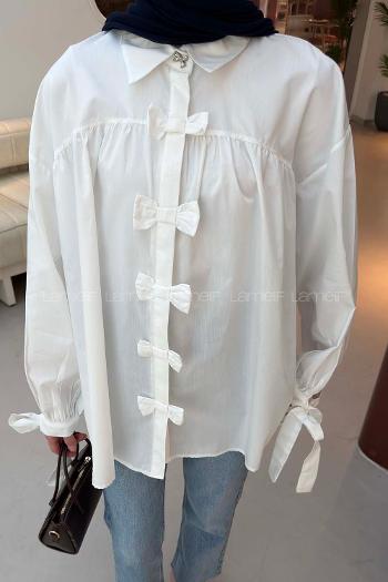 Lamelif Fiyonk Detaylı Ön Kapama Gömlek Beyaz