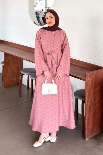 Lamelif Kabartma Nakış İşlemeli Etekli Takım Pembe