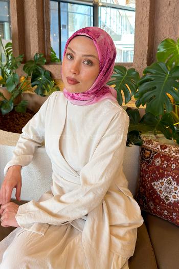 Lamelif Gül Desen Soft Eşarp Şeker Pembe