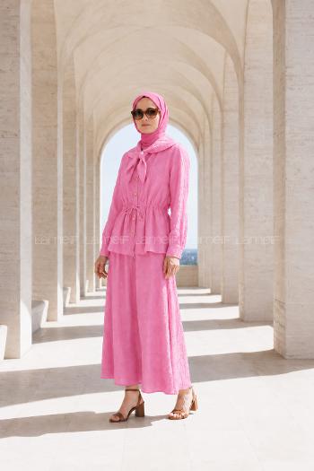 Lamelif Gold Düğmeli Fular Detaylı Etekli Takım Pembe