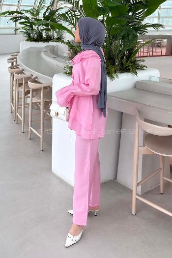 Lamelif Volanlı Bağlama Detaylı Pantolonlu Takım Pembe