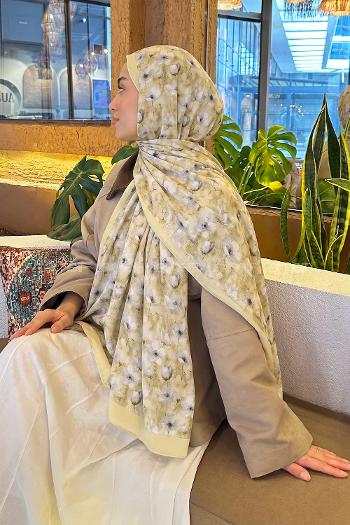 Lamelif Çiçek Desen Lara Soft Şal Sarı