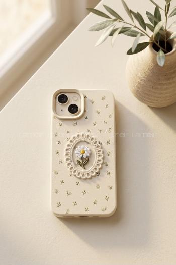 Lamelif iPhone13-14 Vision Trend Dantel Çerçeveli Nakış İşlemeli  Detaylı Kılıf