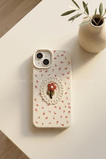 Lamelif iPhone13-14 Vision Trend Dantel Çerçeveli Nakış İşlemeli  Detaylı Kılıf