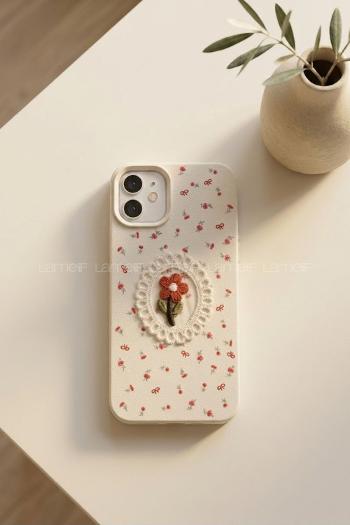 Lamelif iPhone 11 Vision Trend Dantel Çerçeveli Nakış İşlemeli  Detaylı Kılıf