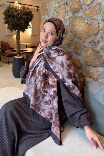 Lamelif Zambak Desen Lara Soft Şal Kahverengi