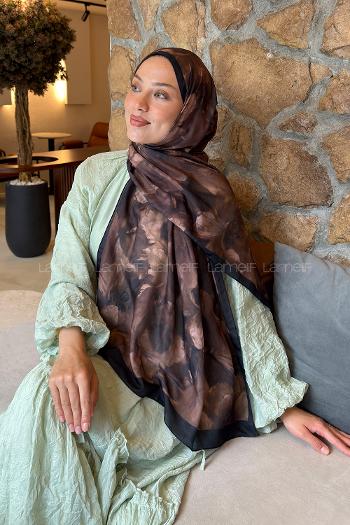 Lamelif Poeny Desen Lara Soft Şal Siyah Kahverengi
