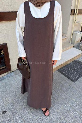 Brown Crew Neck Unprinted Dresess