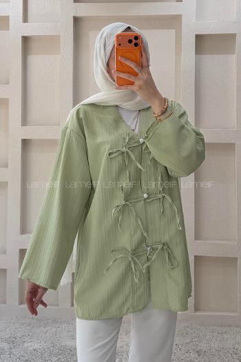 Lamelif V Yaka Süslü Düğmeli Tunik Yağ Yeşili