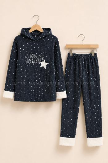 Black Pyjamas
