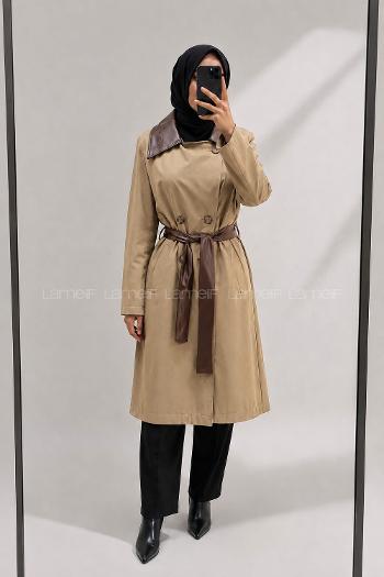 Lamelif Deri Detaylı Trençkot Camel