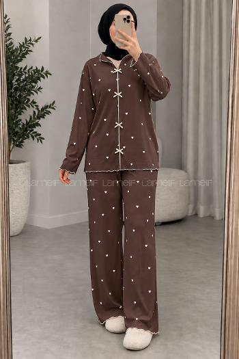 Lamelif Kahverengi Kalp Desenli Fiyonk Detaylı Pijama Takımı